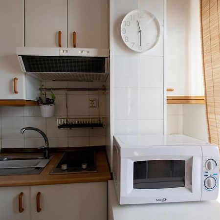 Pikis Apartment Center 1 Севиля Екстериор снимка